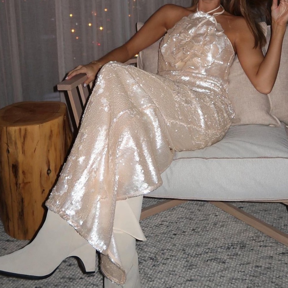 revolve dress